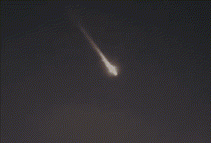 澳大利亚出现不明飞行物!神秘火球如流星划过夜空