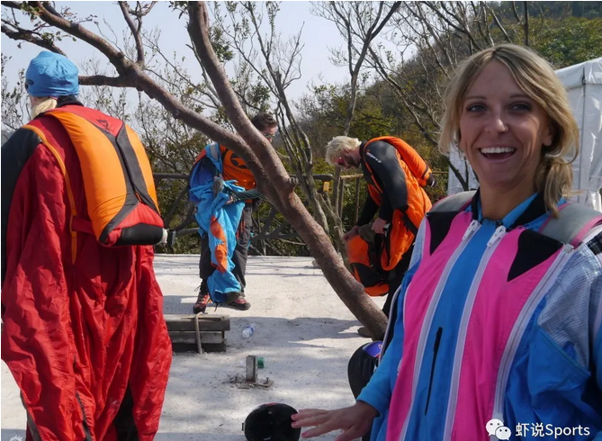 去世的她,不应只是极限运动的反面教材