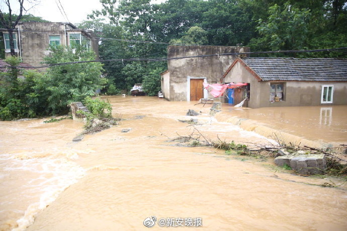 强降雨造成安徽399.2万人受灾 直接损失152.7亿元