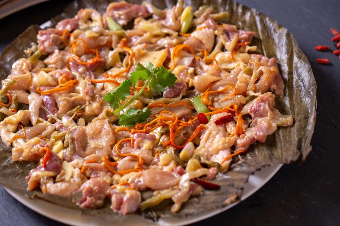 从北国风光到热带景观，这条铁路线怎么这么美？