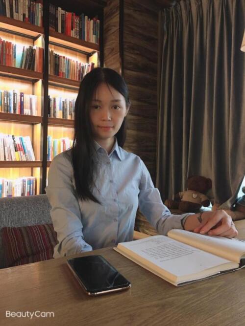 《中国艺术设计年鉴》专访青柚设计创始人肖叶