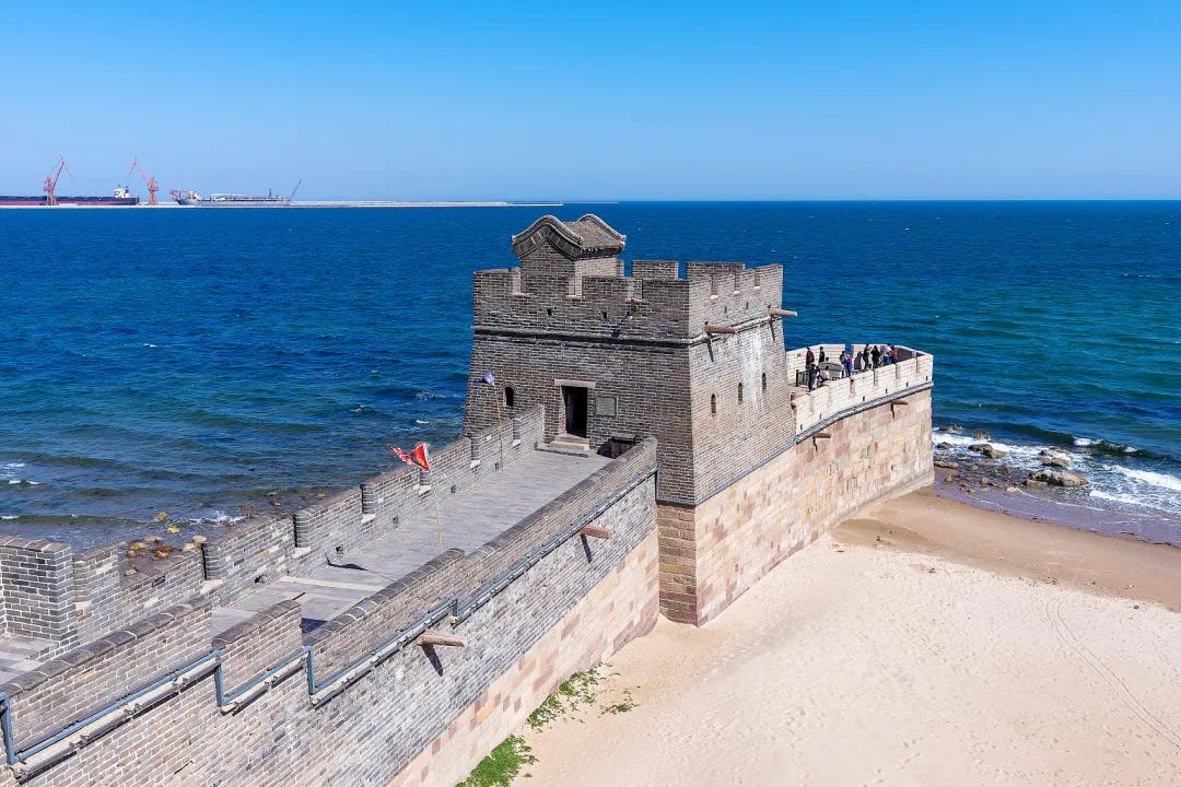 从北国风光到热带景观，这条铁路线怎么这么美？