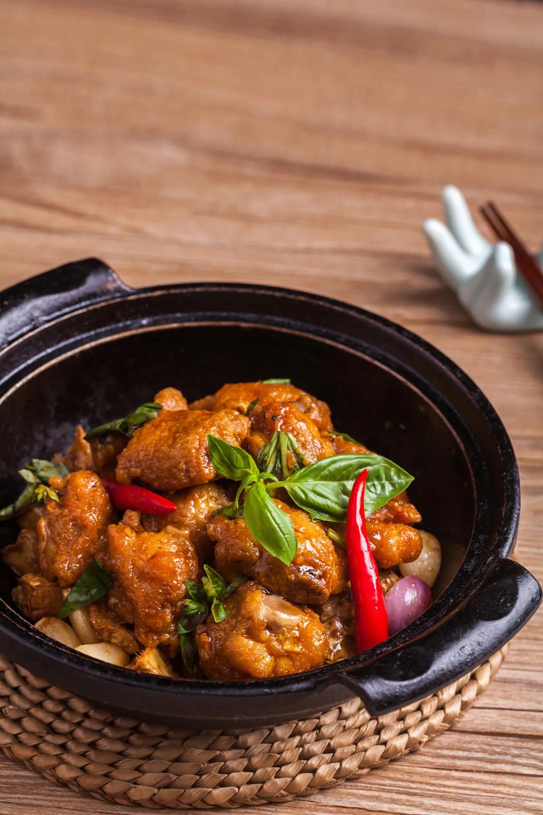 从北国风光到热带景观，这条铁路线怎么这么美？