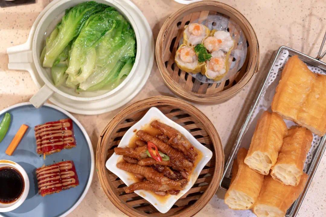 从北国风光到热带景观，这条铁路线怎么这么美？