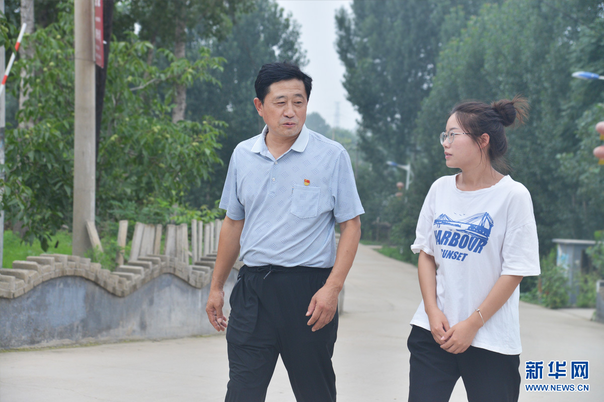 一路有你 夏清元 西柏山村 知心人 农业 百姓 进村 村里|【一路有你】进村！做百姓的“知心人”