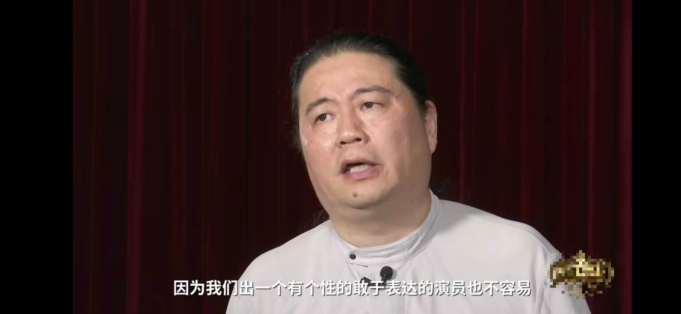 知名编剧力挺郑爽：她就真实一点怎么就成精神病了？