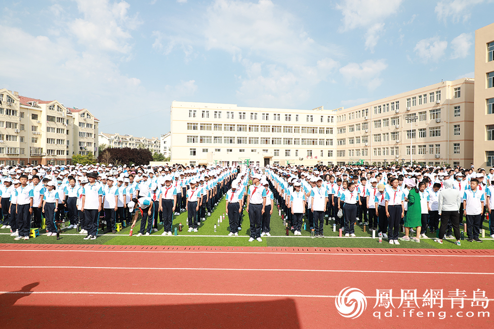 新征程新期待青岛第六十五中学用汗水记录成长