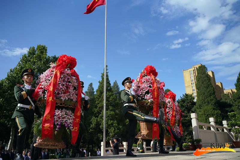 唐山举行向抗战烈士敬献花篮仪式