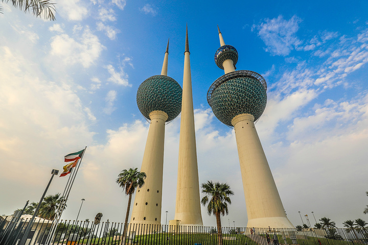 科威特首都科威特城地标建筑"科威特塔"