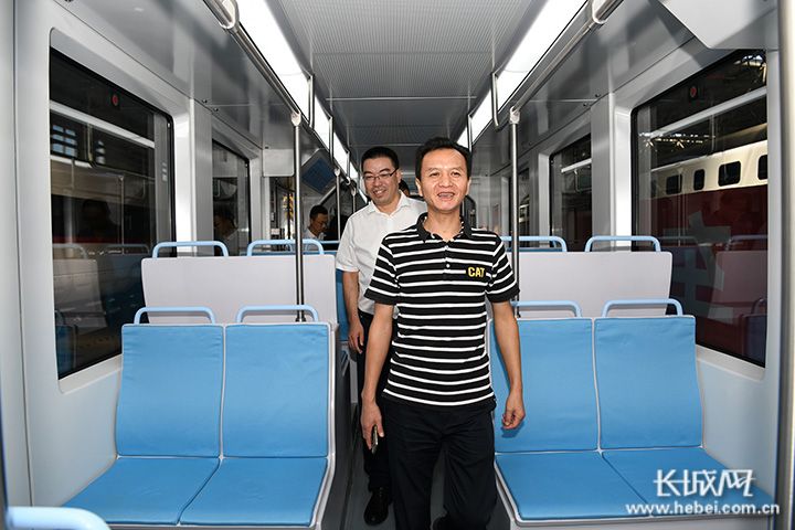 |中车唐山制造!福建省首列有轨电车正式下线