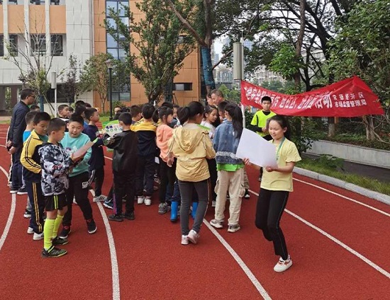 电梯 经开区 师生 常德 宣传周 莲池小学 反响 家门|文明乘坐电梯 安全进出家门 常德经开区开展“电梯安全宣传周”活动