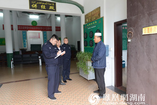 桃源县公安局 清真寺 加油站 佳节 场所 派出所民警|桃源县公安局开展安全大检查 助你平安祥和过佳节