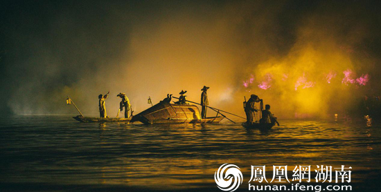 桃花源 烟雨 桃花源记 人间仙境 仙境 江南 游客 秦溪 实景 桃林|烟雨桃花源，仙境在人间