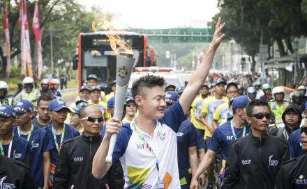 那个热搜上被“家暴”的女主角 我就知道这么多