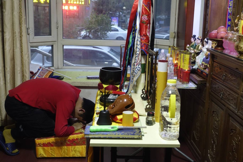 我在B站跳大神:萨满文化的赛博复兴