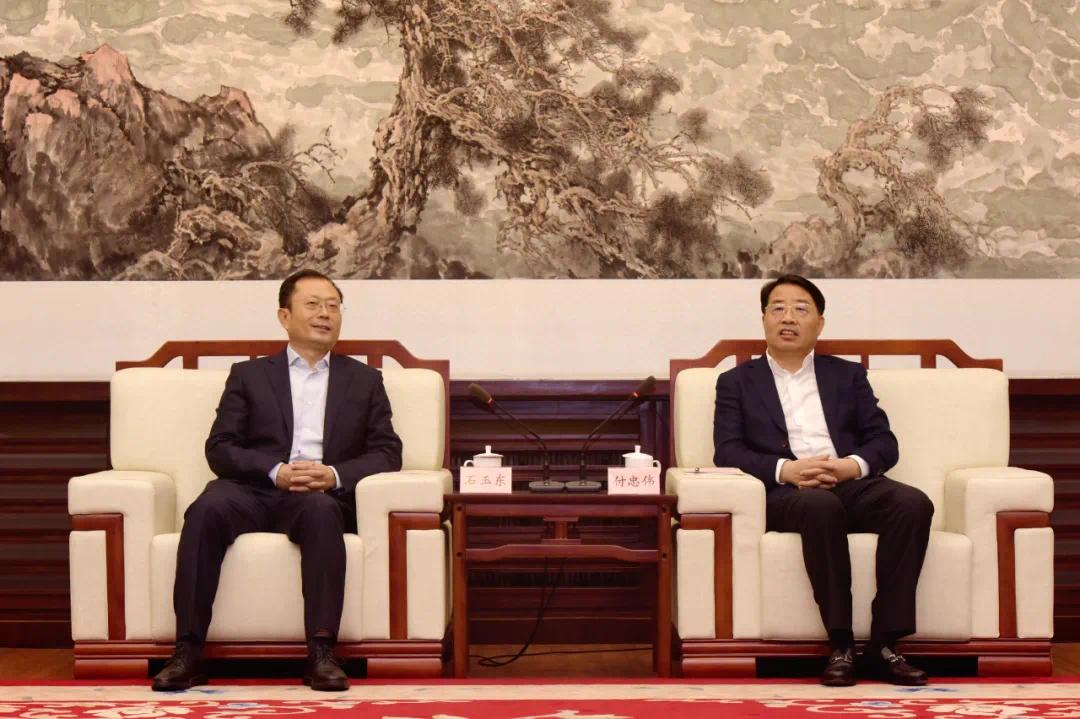盘锦市政府与国网辽宁省电力有限公司签署战略合作框架协议