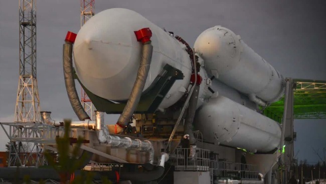 俄罗斯再次成功试射安加拉a5重型运载火箭