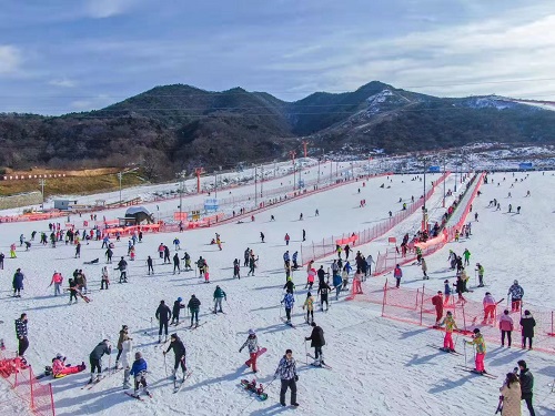 照金国际滑雪场