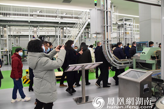 视察湖南中烟工业有限责任公司常德卷烟厂