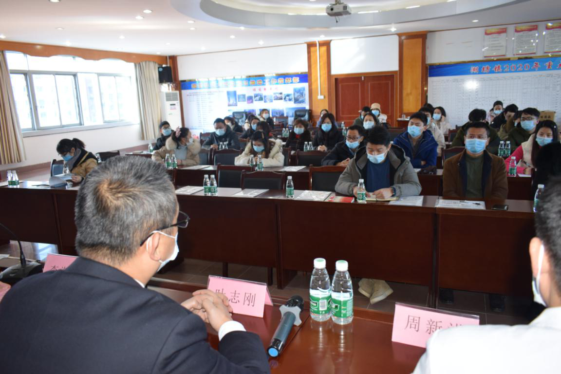 南昌青山湖区红十字会党组书记,常务副会长李海燕,湖坊镇党委副书记