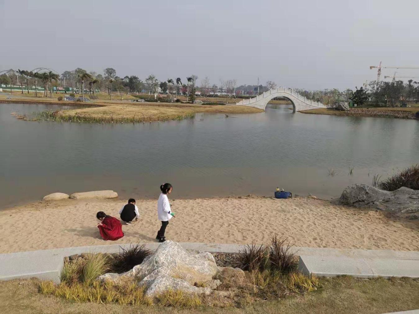 位于江门人才岛的潮头公园