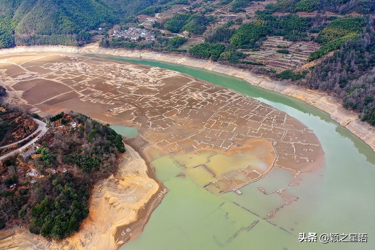 宁波各地的每个水库,全都与此相似.