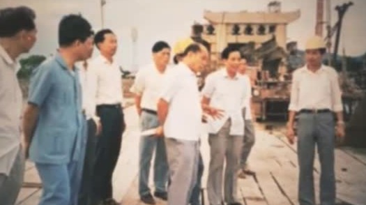 中国最早的两个五星级酒店是谁投资建造的