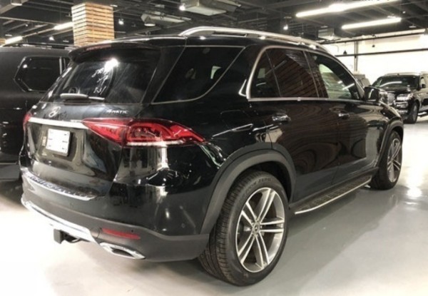 奔驰gl430报价及图片,奔驰glc430新车报价 2020款奔驰gle450加版天津优惠出售