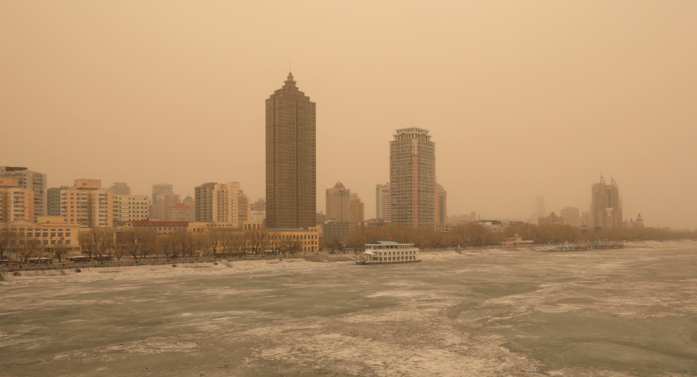 扬沙浮尘黑龙江多地出现污染天气