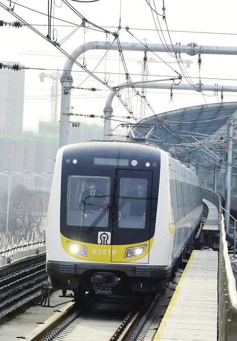 轨道交通2号线今天开通初期运营济南昂首进入地铁换乘时代