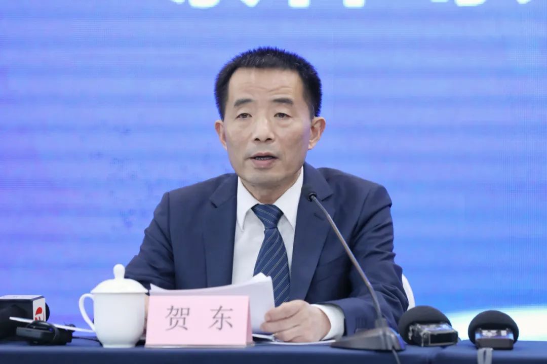 芜湖市人民政府副市长,安徽自贸试验区芜湖片区管委会主任(兼 贺东