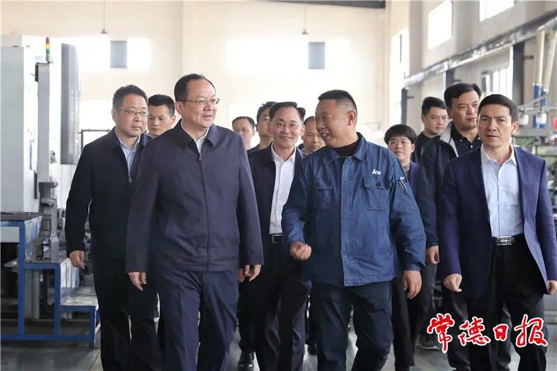 常德市委书记杨懿文在凯斯机械新三区调研