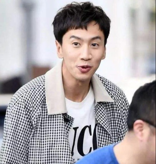 李光洙因健康问题决定下车《rm,今后将专注演技