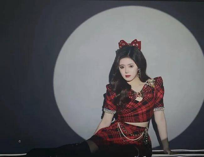 克隆版鞠婧祎vs人工版热巴女明星也有平替了