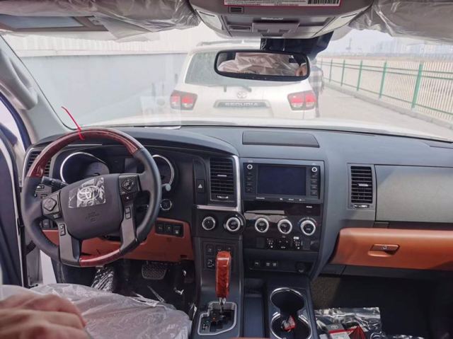 20款丰田红杉港口最低报价 国六可分期