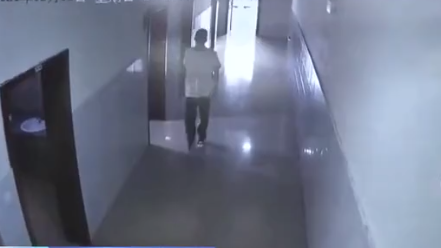 警方详解成都49中学生坠亡全过程