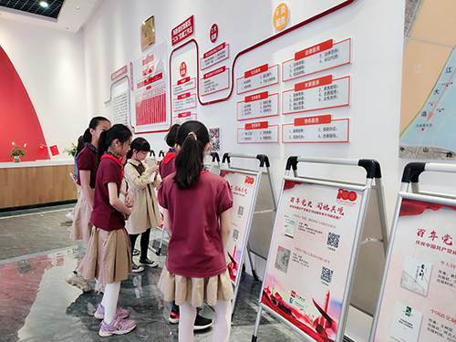 建党100周年文华悦读"马良杯"少儿书画主题活动在武汉绿地中心举办