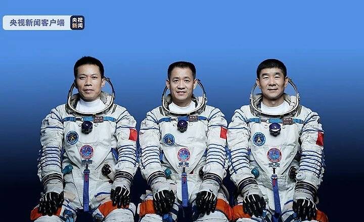 神舟十二号发射,三位航天员飞向空间站,我们离"天宫"更进一步