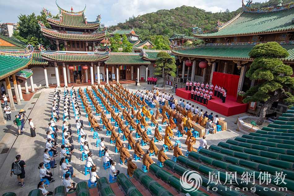 厦门市佛教界庆祝中国共产党成立100周年专题展在南普陀寺举行