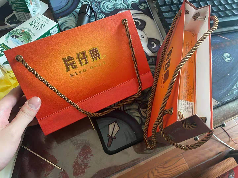 片仔癀市场中的"黄牛":除了加价倒卖 还有人私下收购囤积