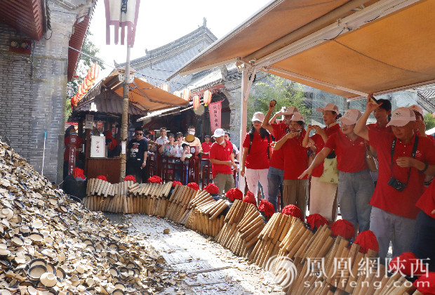 秦赣之好共享非遗:江西绳金塔历史文化街区"永兴坊非遗之旅"举行