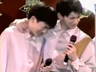 在吴奇隆的婚礼上,苏有朋开心得仿佛自己结婚.