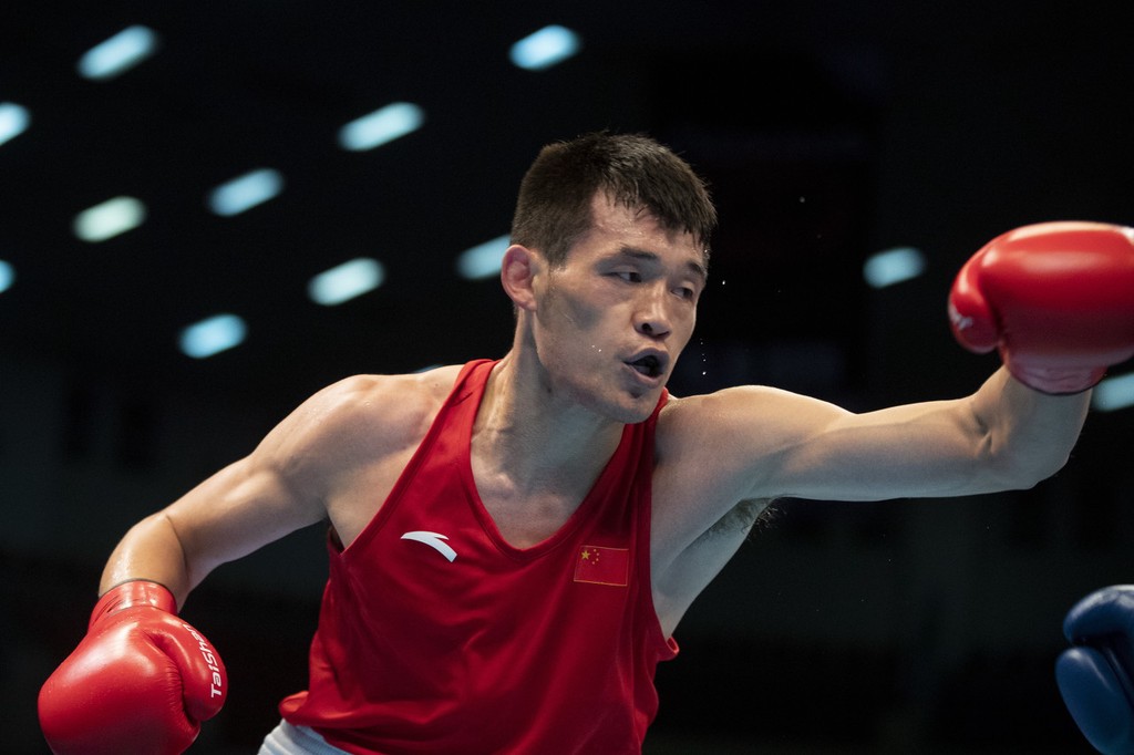 中国拳击队全力冲击奥运 胡建关:拿道德的金牌,风格的金牌,干净的金牌