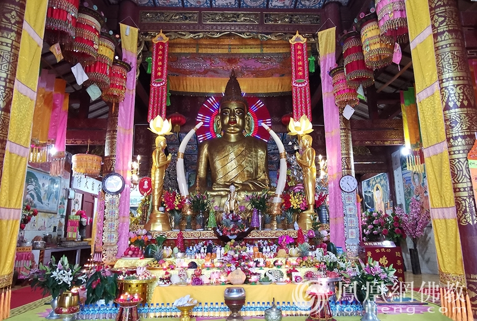云南沧源金龙寺举行伍波萨塔噶玛布萨羯磨仪式