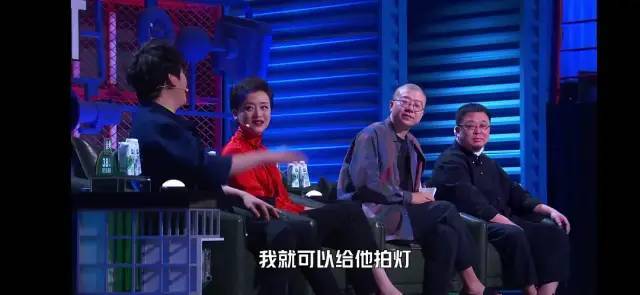 这届脱口秀一个丑男人脱颖而出