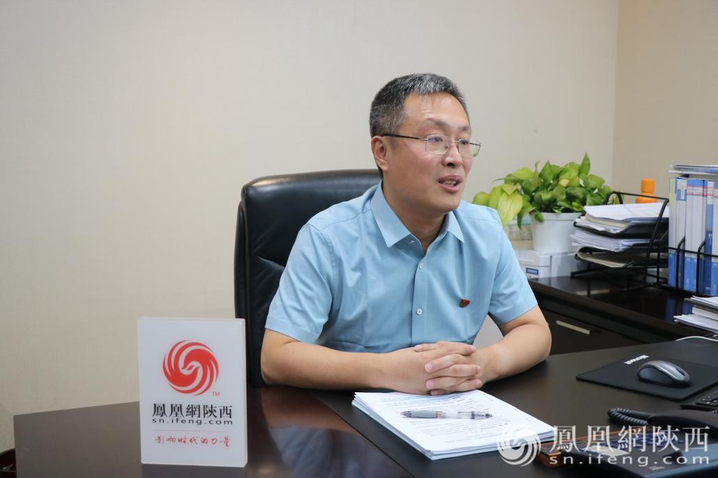 西安高新技术产业开发区房地产开发有限公司党委委员,副总经理李立