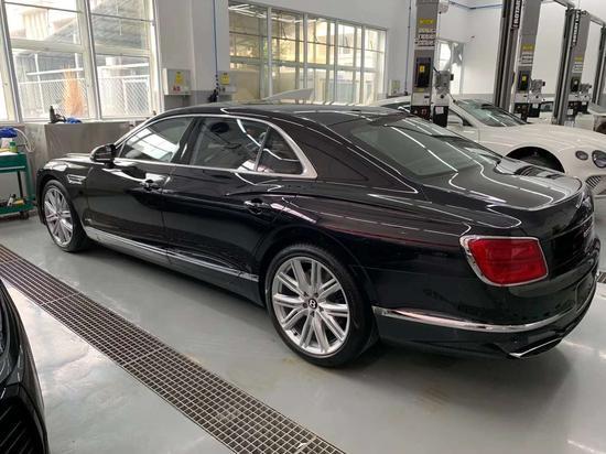 2021款宾利飞驰最新行情特价可提现车