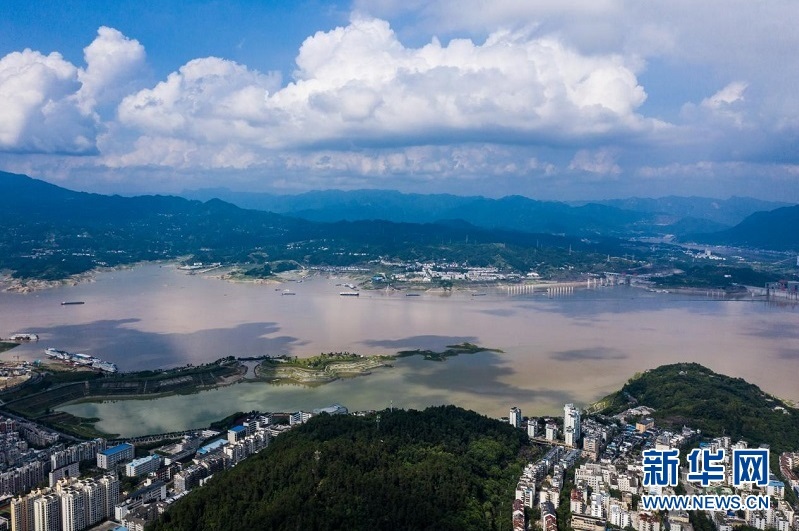 湖北宜昌峡江镶绿边城市美了颜