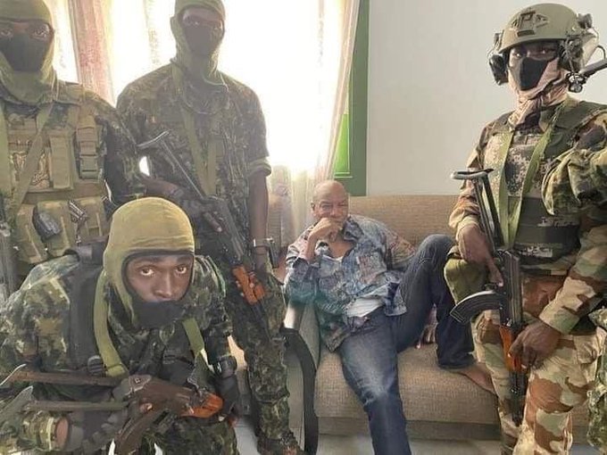 俄媒几内亚总统据称被叛军扣留