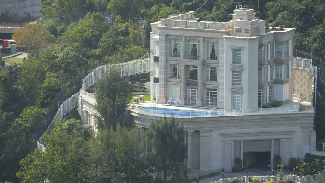 扒一扒!李嘉诚,比尔盖茨等富豪明星的